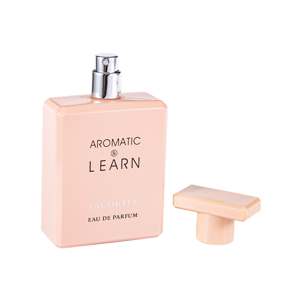 KY1490-WJ2155 50 ml päällystetty painettu suorakaiteen muotoinen lasihajuvesipullo kiiltävällä korkilla