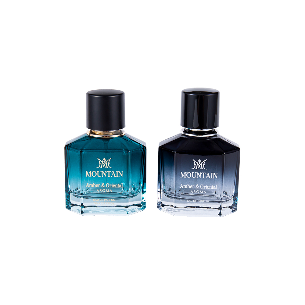 GC4030-WJ2099 50 ml:n lasinen hajuvesipullo, jossa pinnoitetulostus ja kuumaleimausteippi PP Abs UV-hajuvesikorkki