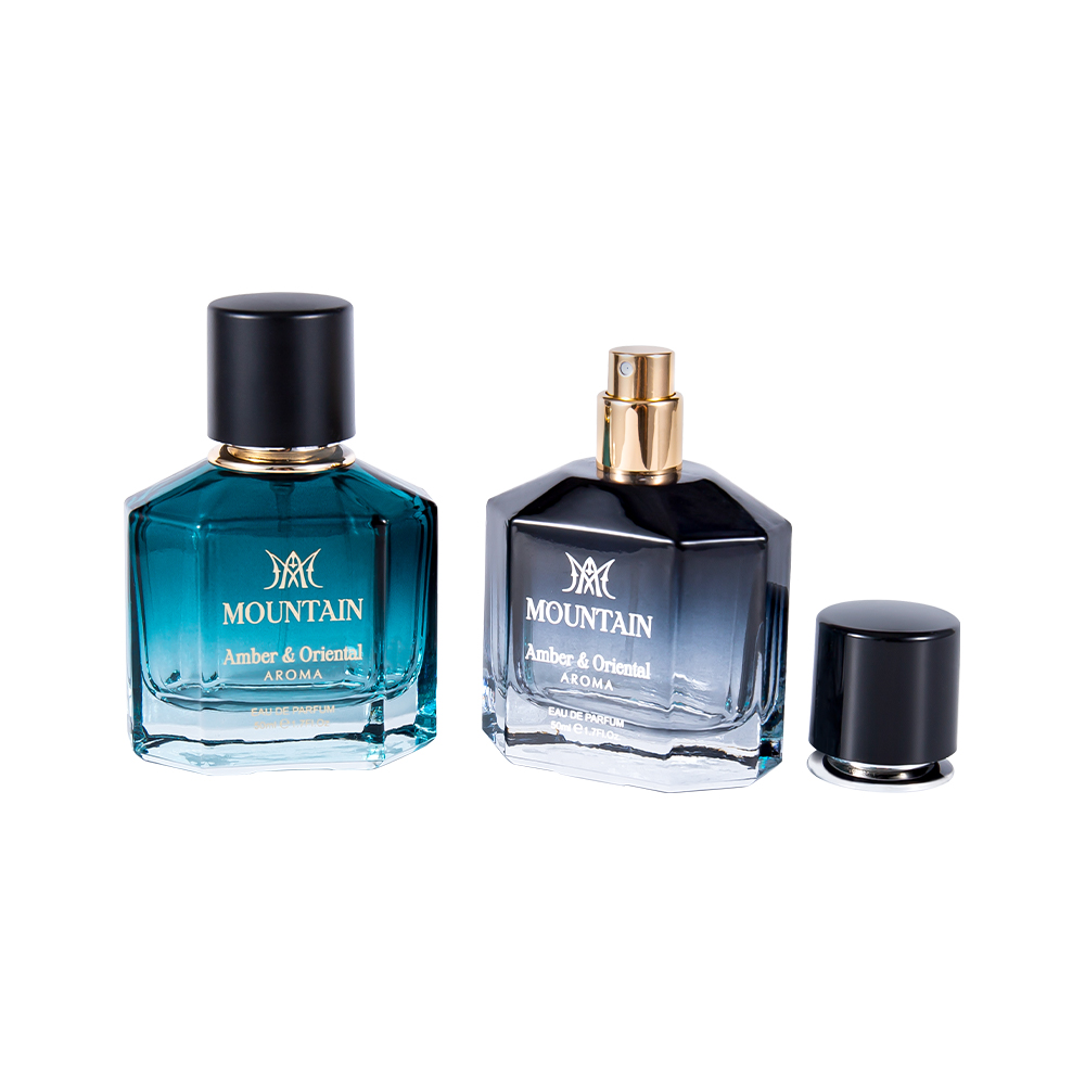 GC4030-WJ2099 50 ml:n lasinen hajuvesipullo, jossa pinnoitetulostus ja kuumaleimausteippi PP Abs UV-hajuvesikorkki